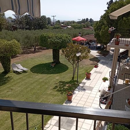 Olive Mare Holidays Неа-Ираклия Экстерьер фото